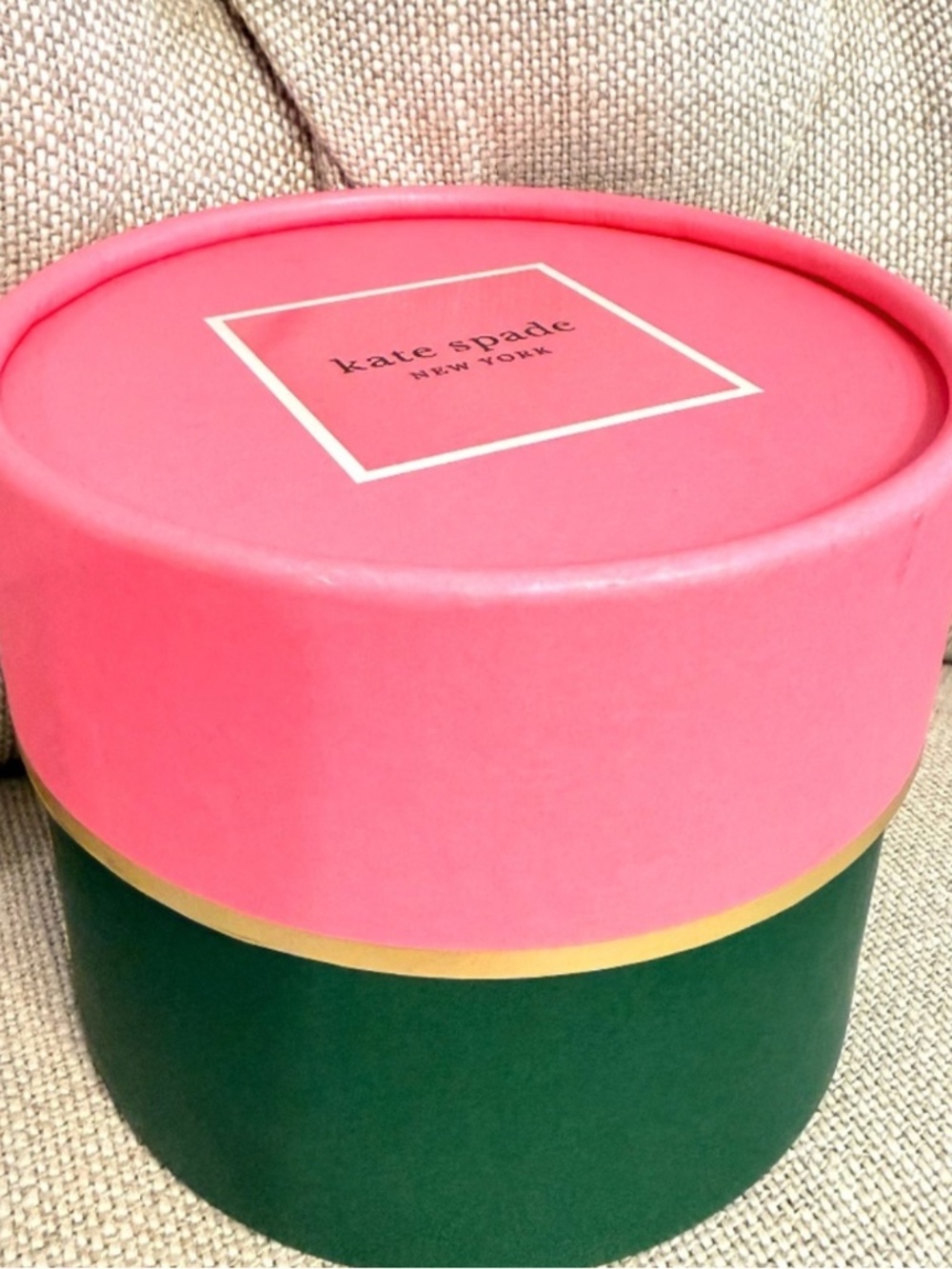 NEW Kate Spade SM Round Shape Gift Box For 4.75" x 4" Pink Green Color Giftbox